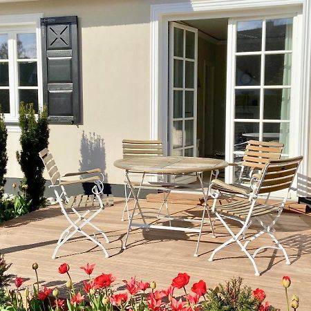 Traumhaus Unter Reet Lägenhet Zingst Exteriör bild