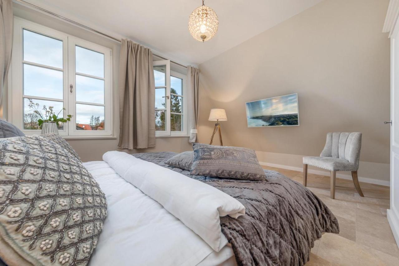 Traumhaus Unter Reet Lägenhet Zingst Exteriör bild