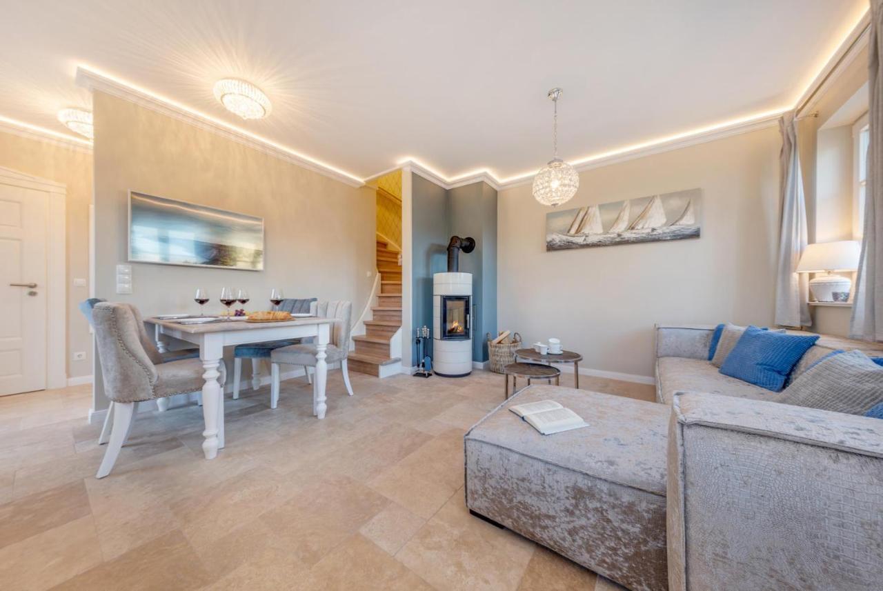 Traumhaus Unter Reet Lägenhet Zingst Exteriör bild