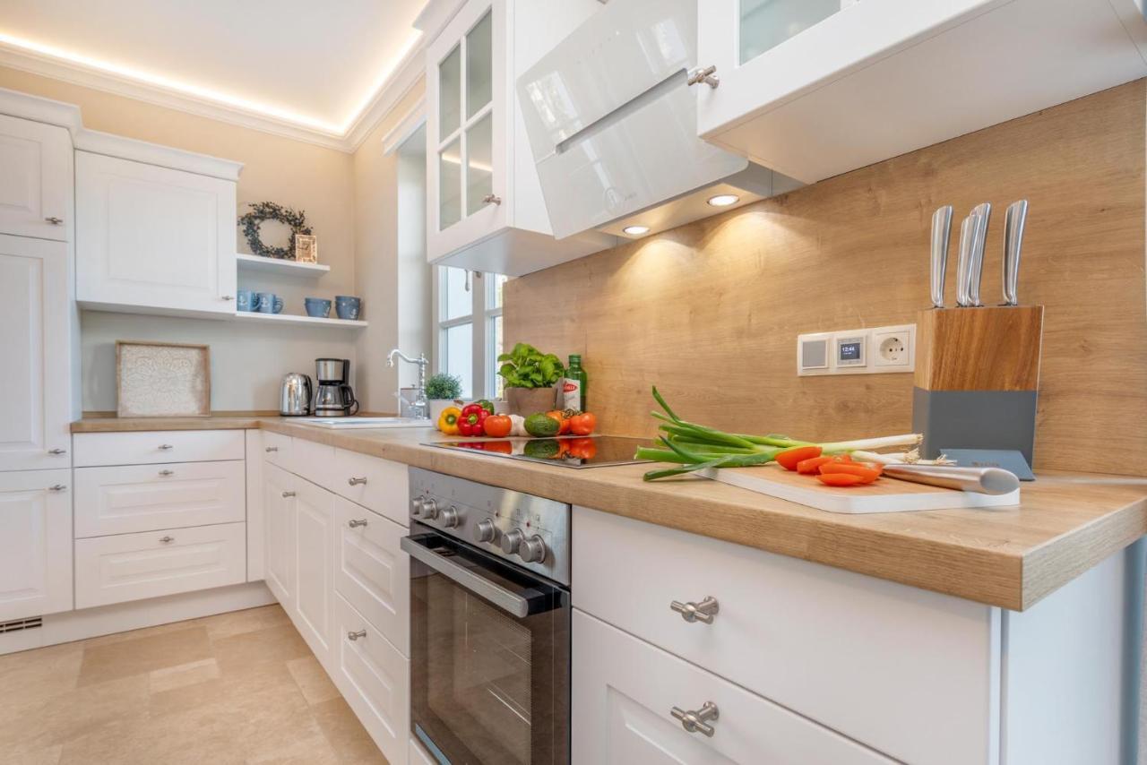 Traumhaus Unter Reet Lägenhet Zingst Exteriör bild