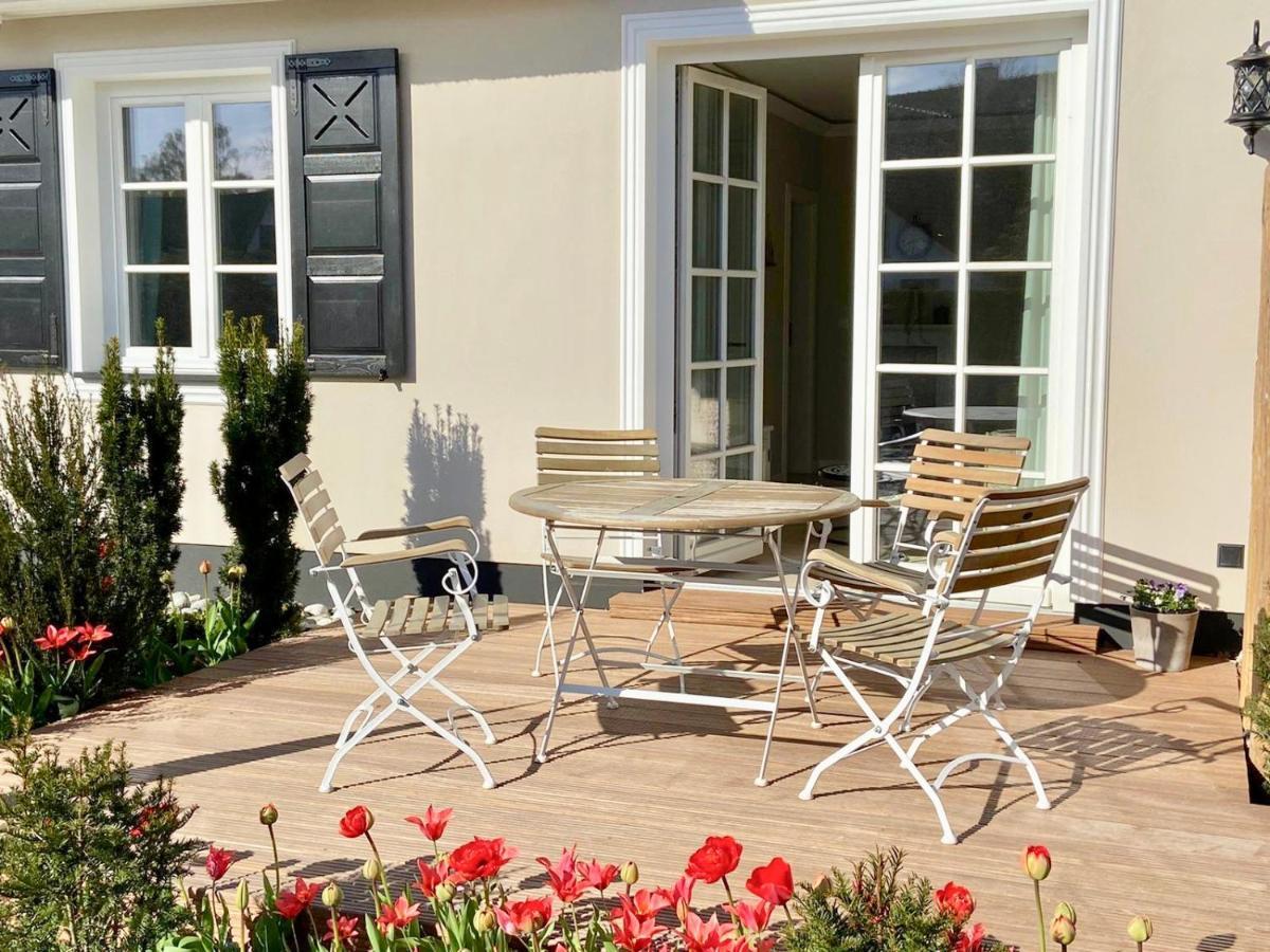 Traumhaus Unter Reet Lägenhet Zingst Exteriör bild